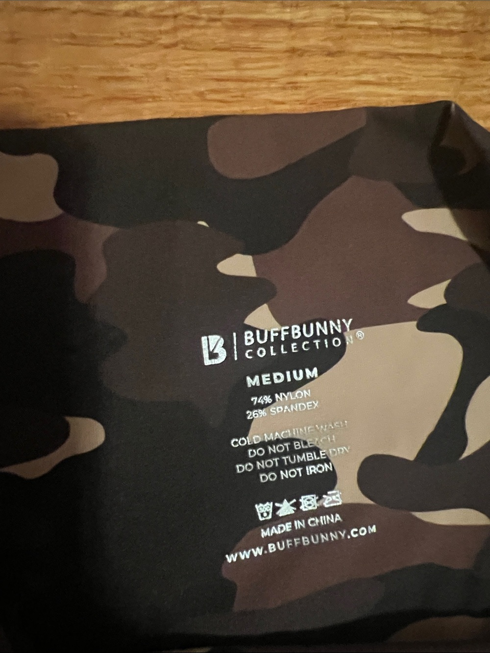 BuffBunny Camo Leggings - Picture 5 of 6